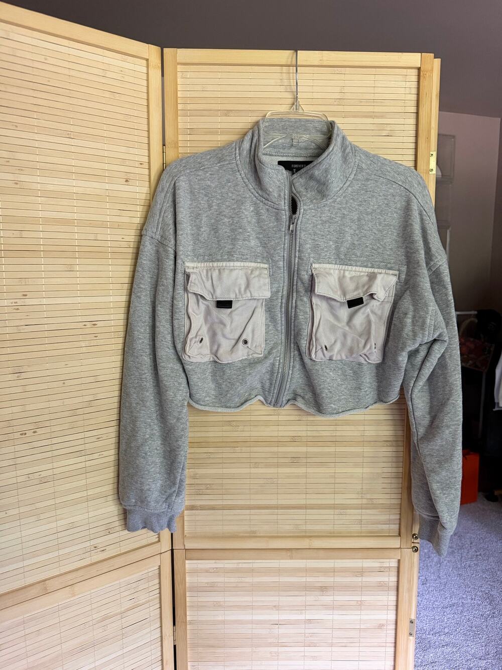 Forever 21 Cropped Utility Zip Up Sweatshirt